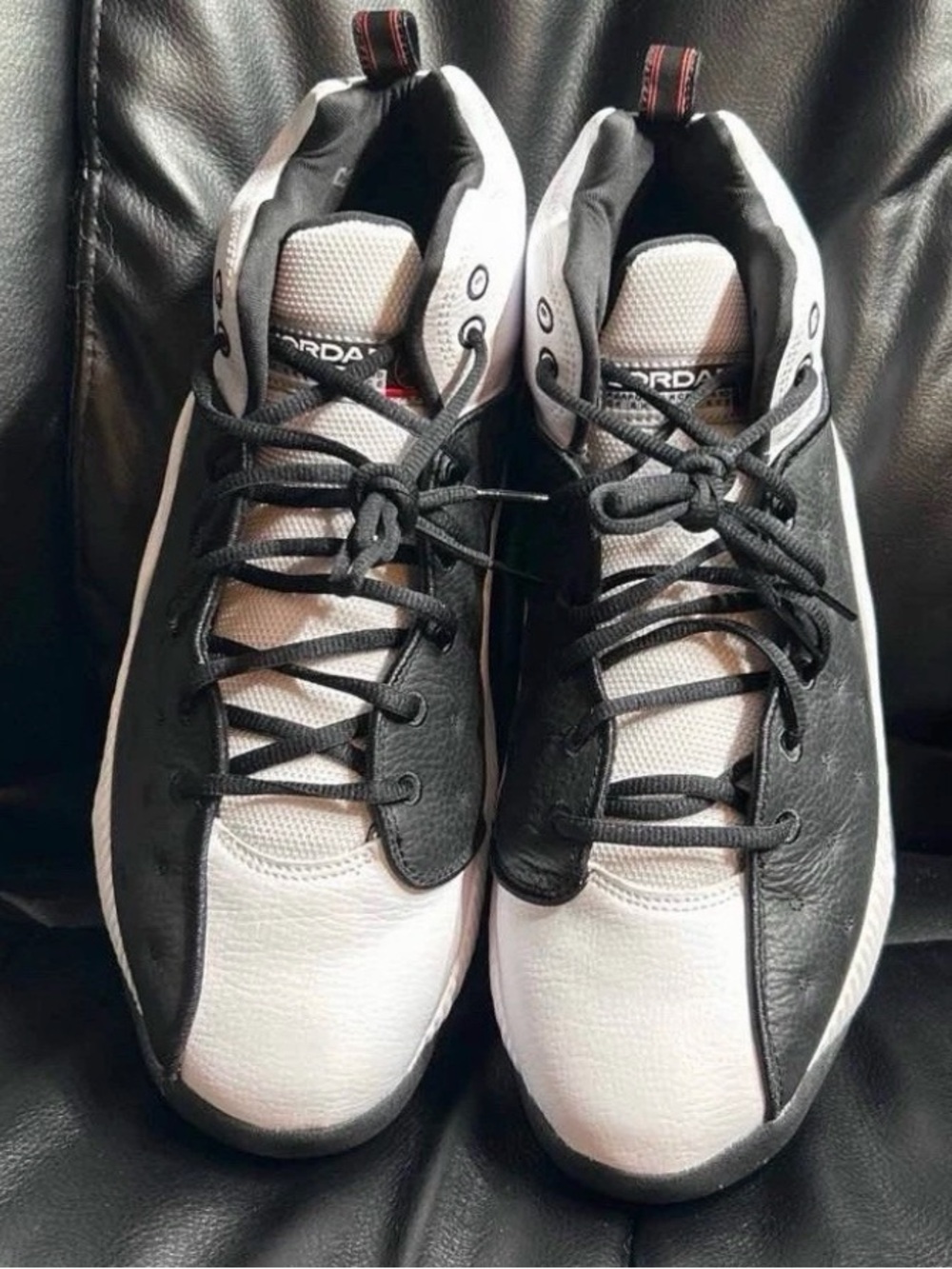 Jordan Jumpman Team Black & White Mens 12 NWOB